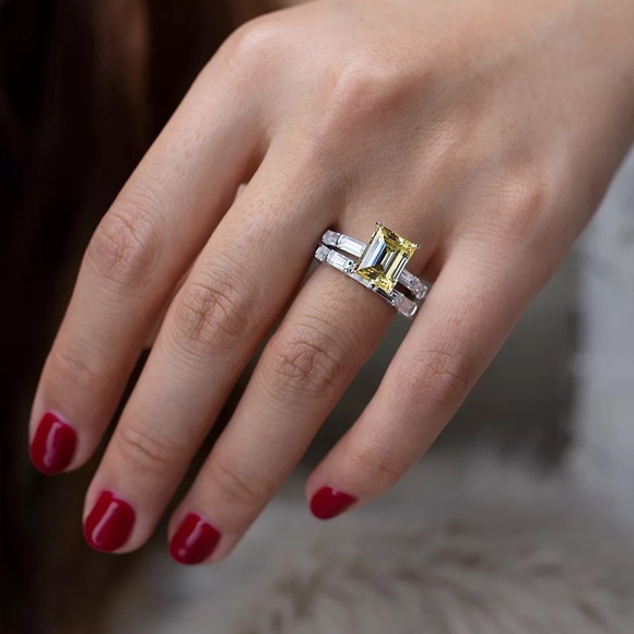 9TCW VVS Emerald Cut Eternity Wedding Band Ring - Picture 15 of 15